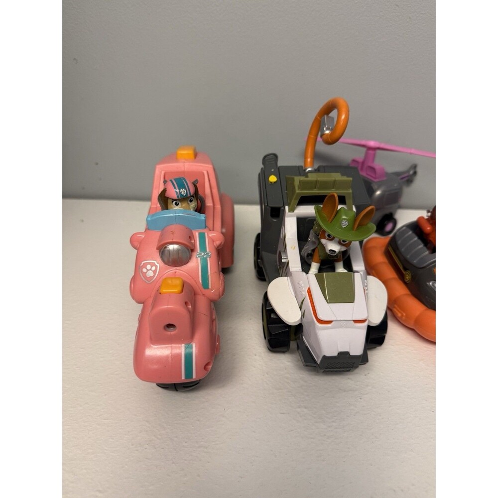 Paw Patrol Vehicle & Figure Lot of 17 Liberty, Tracker, Everest, Chase, + More - Picture 2 of 15